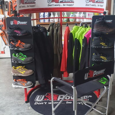 Scarpe e abbigliamento u. Power